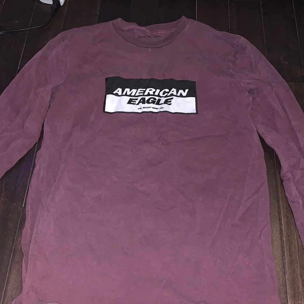 Men’s American eagle long sleeve shirt